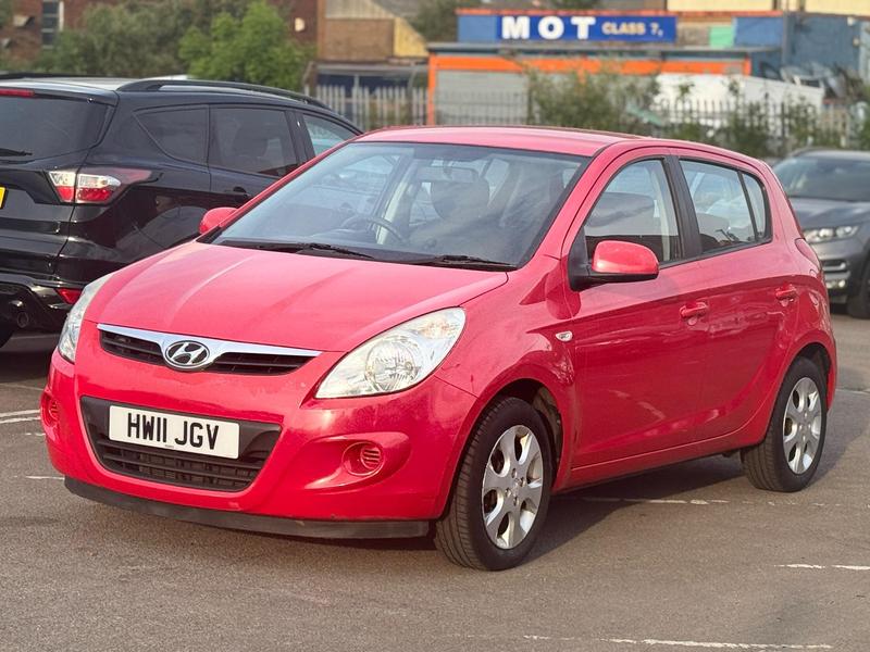 Hyundai i20